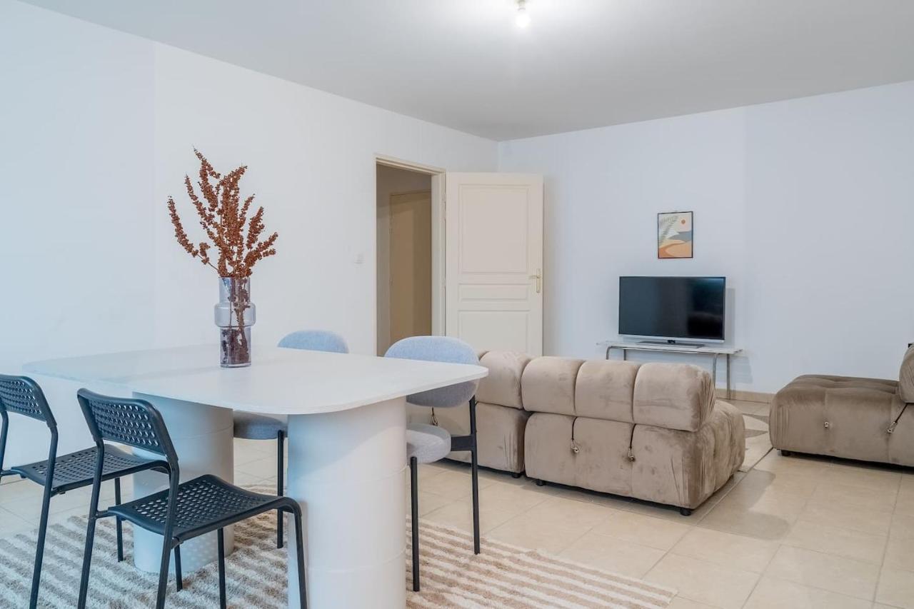 T2 Panier Avec Loggia Lägenhet Marseille Exteriör bild